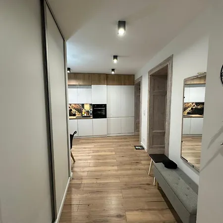 White Retro * Wrocław